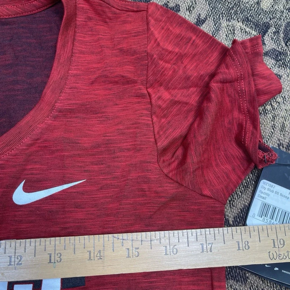 NIKE Women's Dri-Fit Portland Thorns Soccer Red Scoop Top Shirt Size Small New